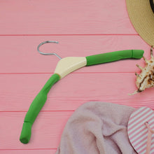 Solid Sponge Non-Slip Clothes Hanger with Clips (1 Pc)